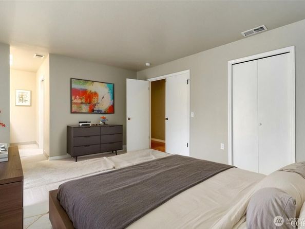 11633 132nd Court NE, Redmond WA 98052