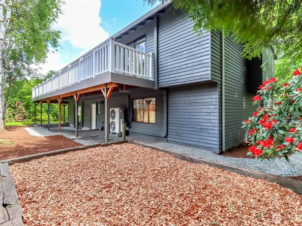 11633 132nd Court NE, Redmond WA 98052