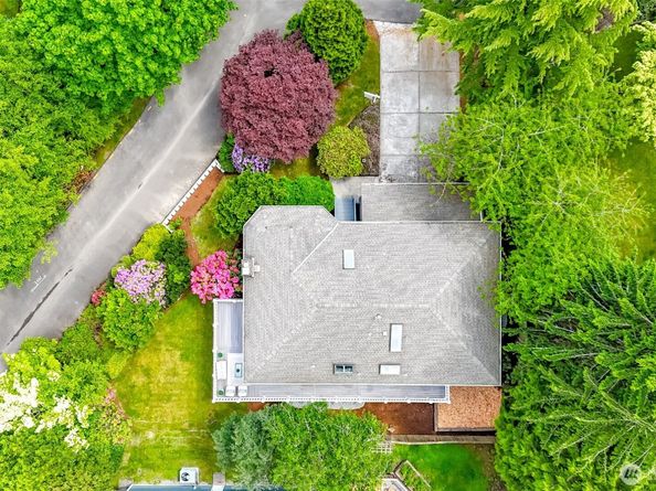 11633 132nd Court NE, Redmond WA 98052