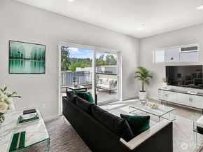 8922 NE 173rd Place A, Bothell WA 98011