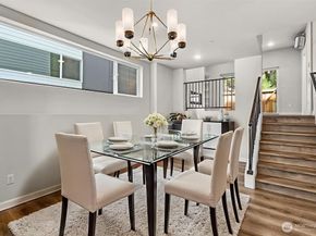 8922 NE 173rd Place A, Bothell WA 98011