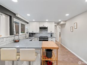 18568 Densmore Avenue N, Shoreline WA 98133