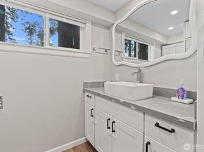 18568 Densmore Avenue N, Shoreline WA 98133