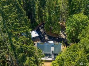 26222 SE 152nd St, Issaquah WA 98027