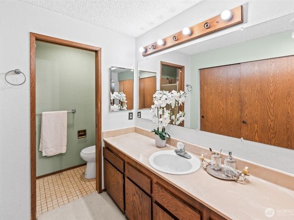 14616 NE 44th Street M11, Bellevue WA 98007