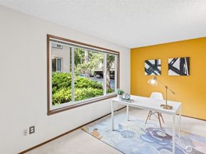 14616 NE 44th Street M11, Bellevue WA 98007