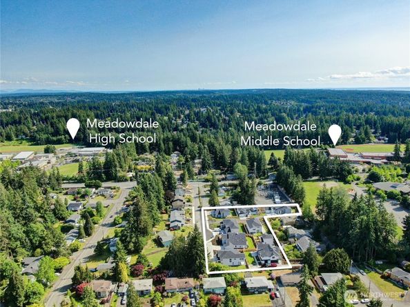 16624 63rd Avenue W, Lynnwood WA 98037
