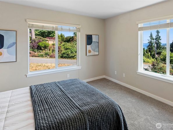 26442 Gravity Avenue NE, Kingston WA 98346