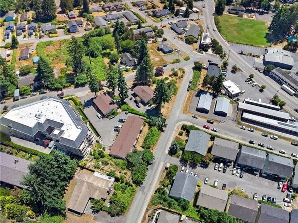 26442 Gravity Avenue NE, Kingston WA 98346