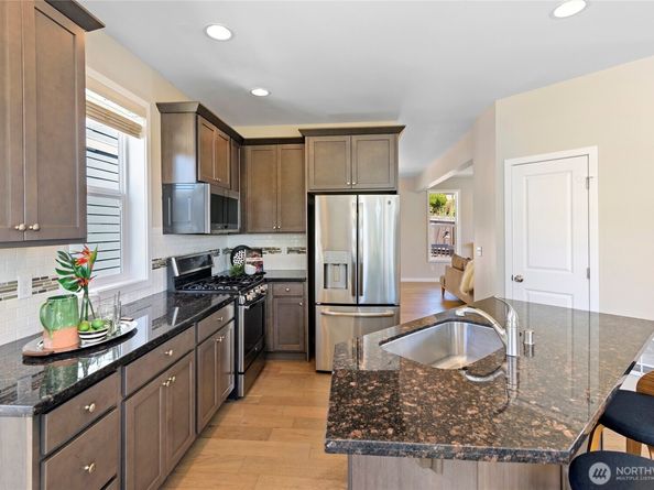 26442 Gravity Avenue NE, Kingston WA 98346