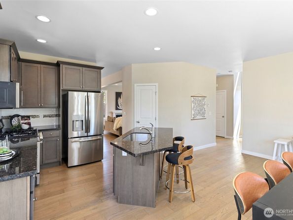 26442 Gravity Avenue NE, Kingston WA 98346