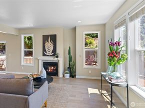 26442 Gravity Avenue NE, Kingston WA 98346