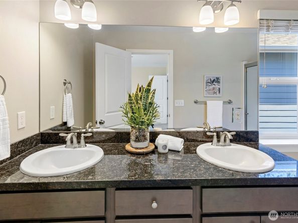 26442 Gravity Avenue NE, Kingston WA 98346