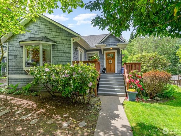 1833 3rd Avenue, Kirkland WA 98033