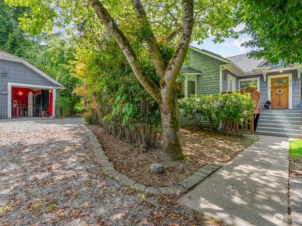 1833 3rd Avenue, Kirkland WA 98033