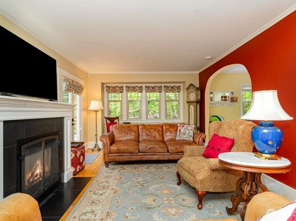 1833 3rd Avenue, Kirkland WA 98033