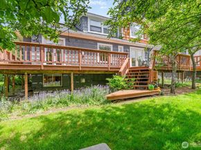 1833 3rd Avenue, Kirkland WA 98033