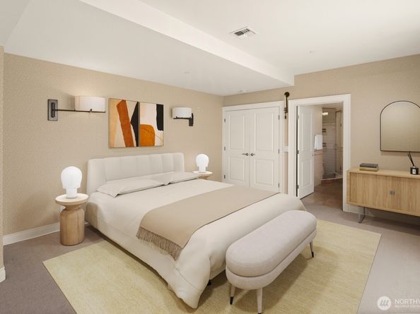 505 W Mercer Place 101, Seattle WA 98119