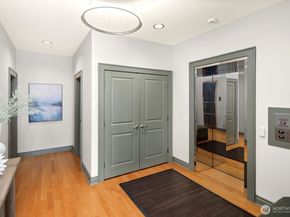 505 W Mercer Place 101, Seattle WA 98119