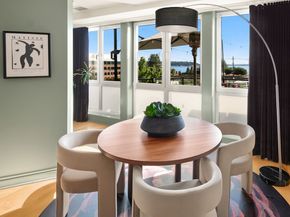 505 W Mercer Place 101, Seattle WA 98119