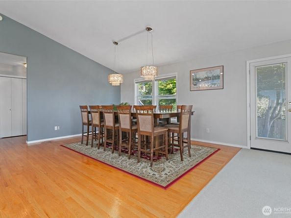 1022 S 225th Lane, Des Moines WA 98198