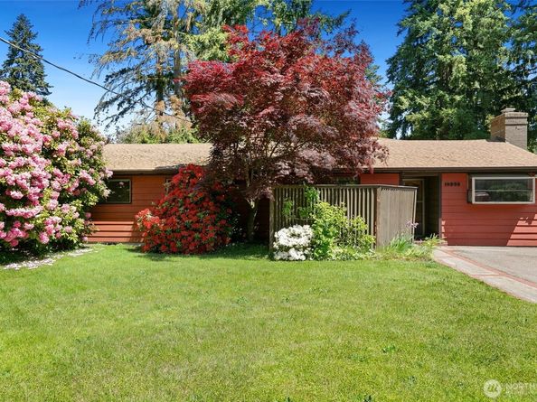 19326 5th Avenue NE, Shoreline WA 98155