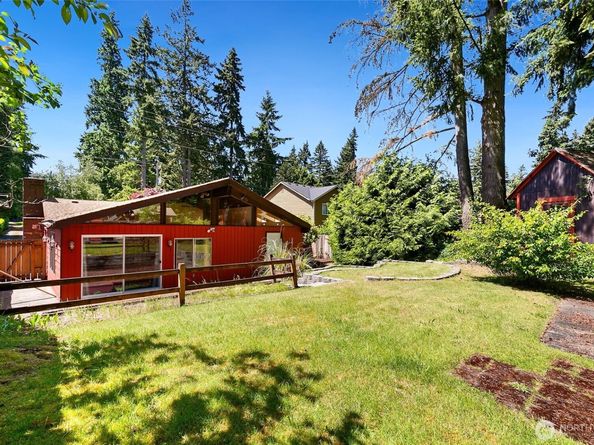 19326 5th Avenue NE, Shoreline WA 98155
