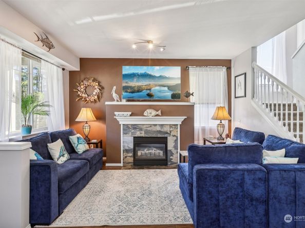 3821 NE 14th Place, Renton WA 98056