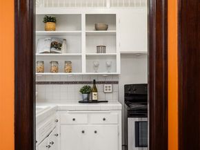 411 Boylston Avenue E 202, Seattle WA 98102