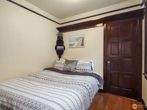 411 Boylston Avenue E 202, Seattle WA 98102