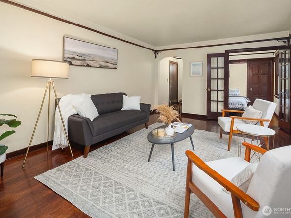 411 Boylston Avenue E 202, Seattle WA 98102