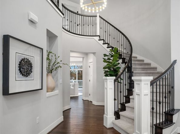 9911 NE 158th Street, Bothell WA 98011