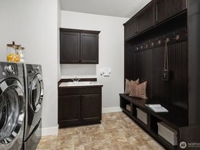 9911 NE 158th Street, Bothell WA 98011