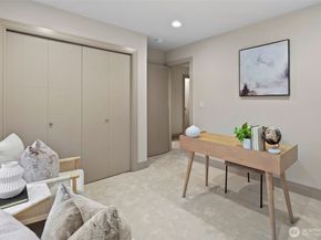 14118 74th Court NE 10, Kirkland WA 98034