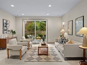 14118 74th Court NE 10, Kirkland WA 98034