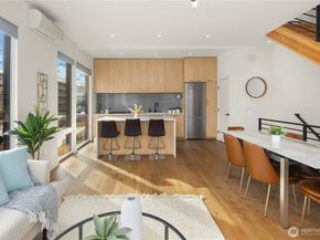 73 E Lynn St, Seattle WA 98102