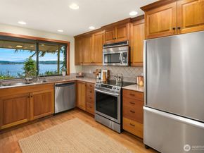 6555 NE Windermere Road, Seattle WA 98105