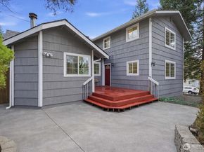 6015 116th Ave SE, Bellevue WA 98006