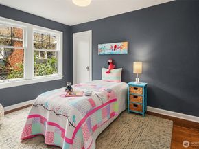 1216 NE 77th Street, Seattle WA 98115