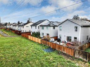 1112 81st Drive SE, Lake Stevens WA 98258