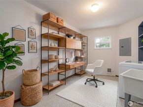 14651 NE 40th Street C1, Bellevue WA 98007