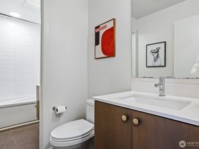 3641 22nd Avenue W E, Seattle WA 98199