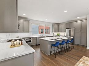 11522 117th Lane NE 4, Kirkland WA 98034