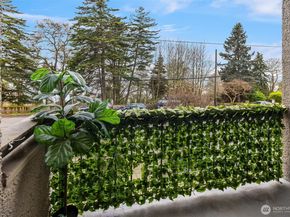 654 W Olympic Place 203, Seattle WA 98119