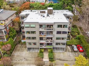 654 W Olympic Place 203, Seattle WA 98119