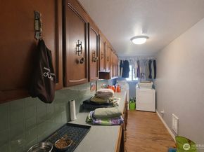 7417 NE 170th Street, Kenmore WA 98028