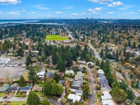 2613 NE 87th Street, Seattle WA 98115