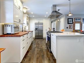 13706 31st Drive SE, Mill Creek WA 98012