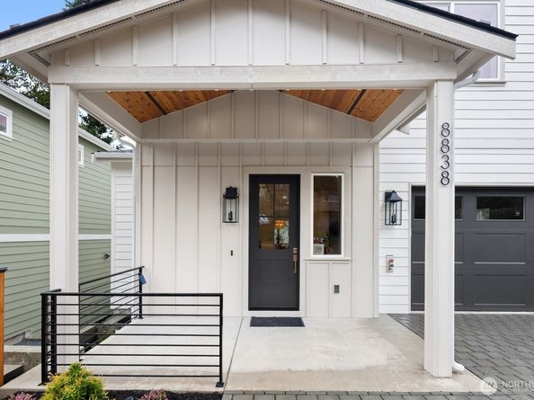 8838 28th Avenue NW, Seattle WA 98117