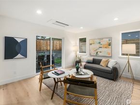 524 NE 89th Street B, Seattle WA 98115